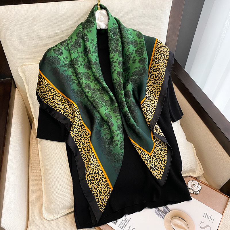 90*90 cm femmes carré Foulard  - Luxury Skincare Headband avis et prix