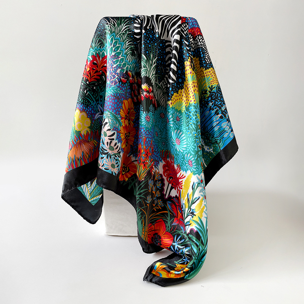 Foulard carré en soie pour fem - Luxury Skincare Headband avis et prix