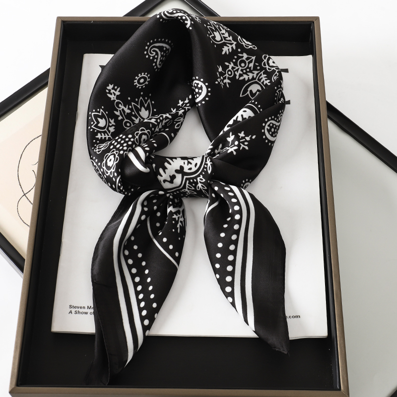 Marque de luxe soie carré Pais - Luxury Skincare Headband avis et prix