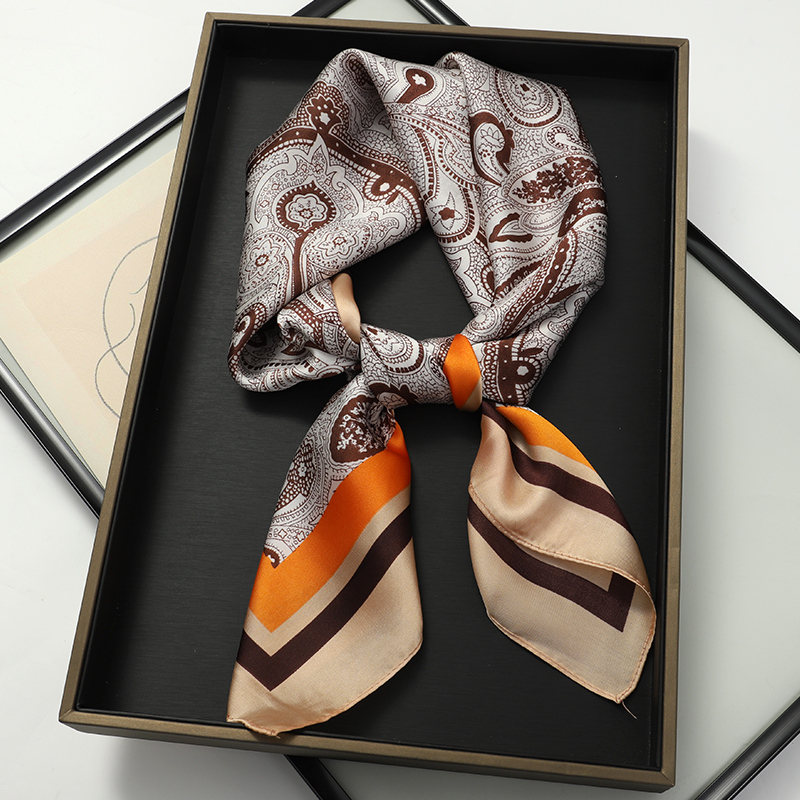 Foulard de luxe en soie pour f - Luxury Skincare Headband avis et prix